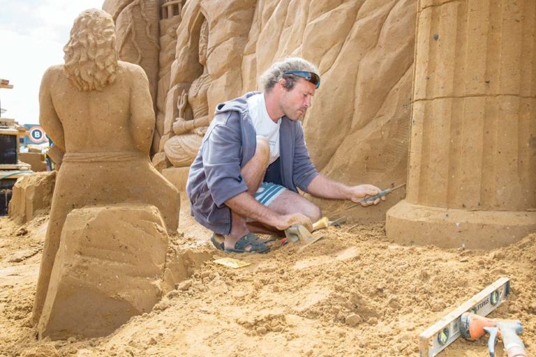 Aladdin Sand Scupltures